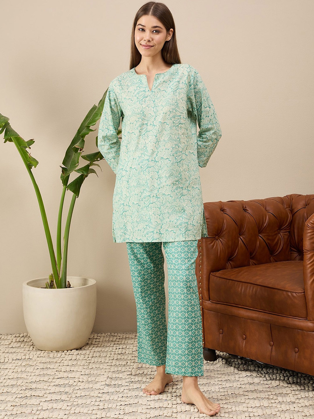 

July Women Printed Night suit, Green