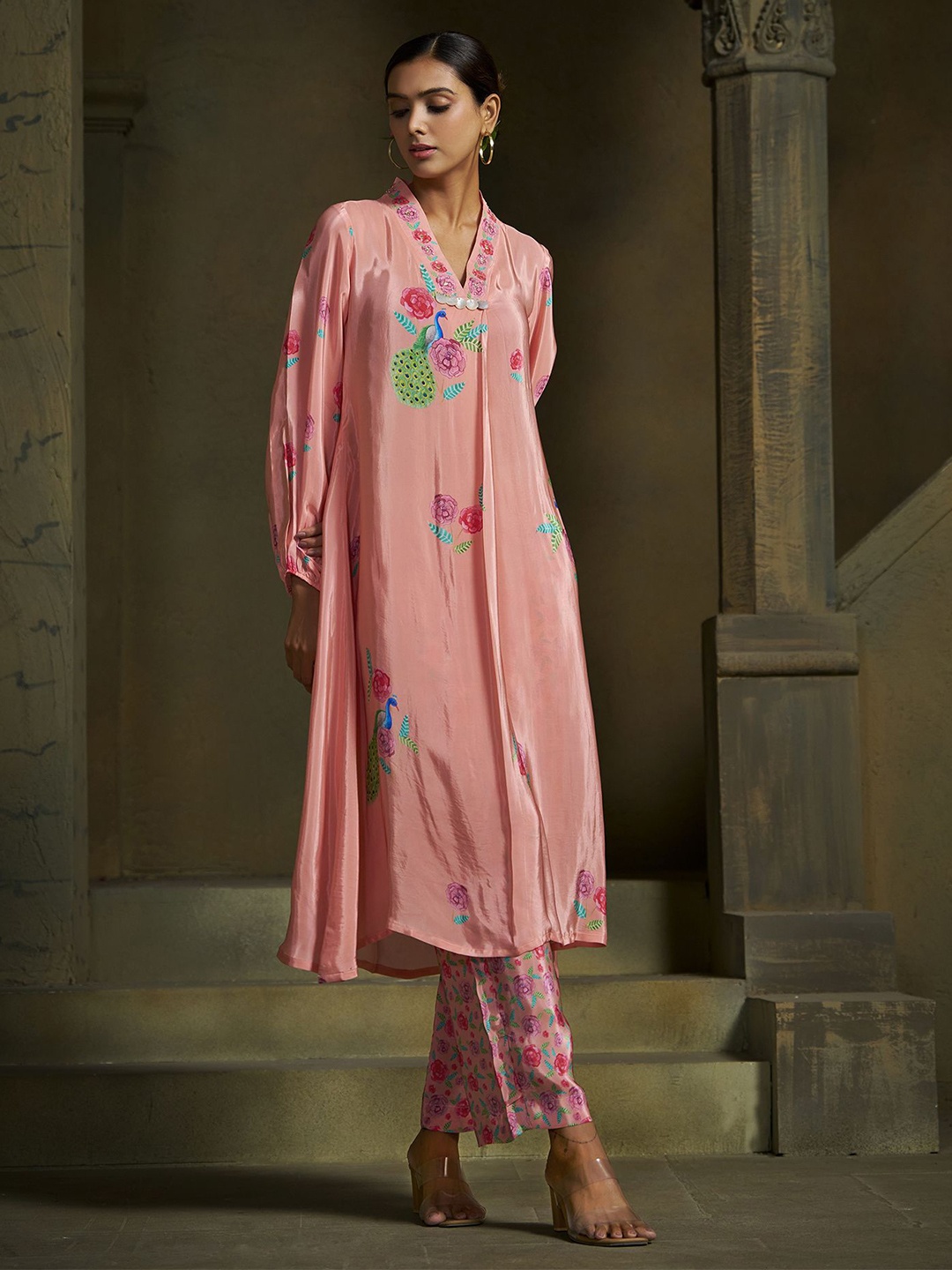 

SUKRUTI DESIGN Printed Kurta With Trouser Kurta Set, Peach