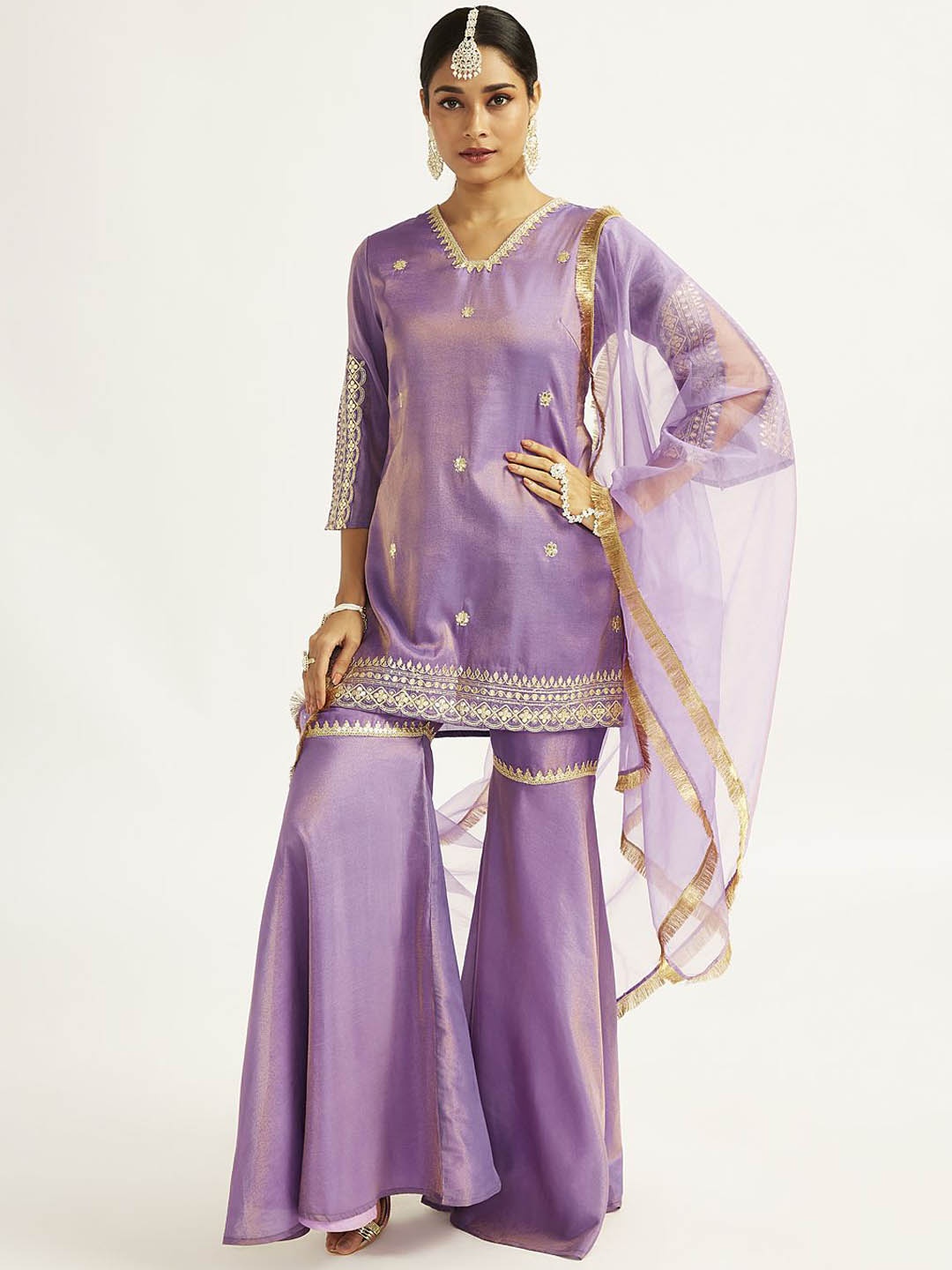 

VASTRAMAY Women Ethnic Motifs Embroidered Regular Sequinned Kurta with Sharara & With Dupatta, Lavender