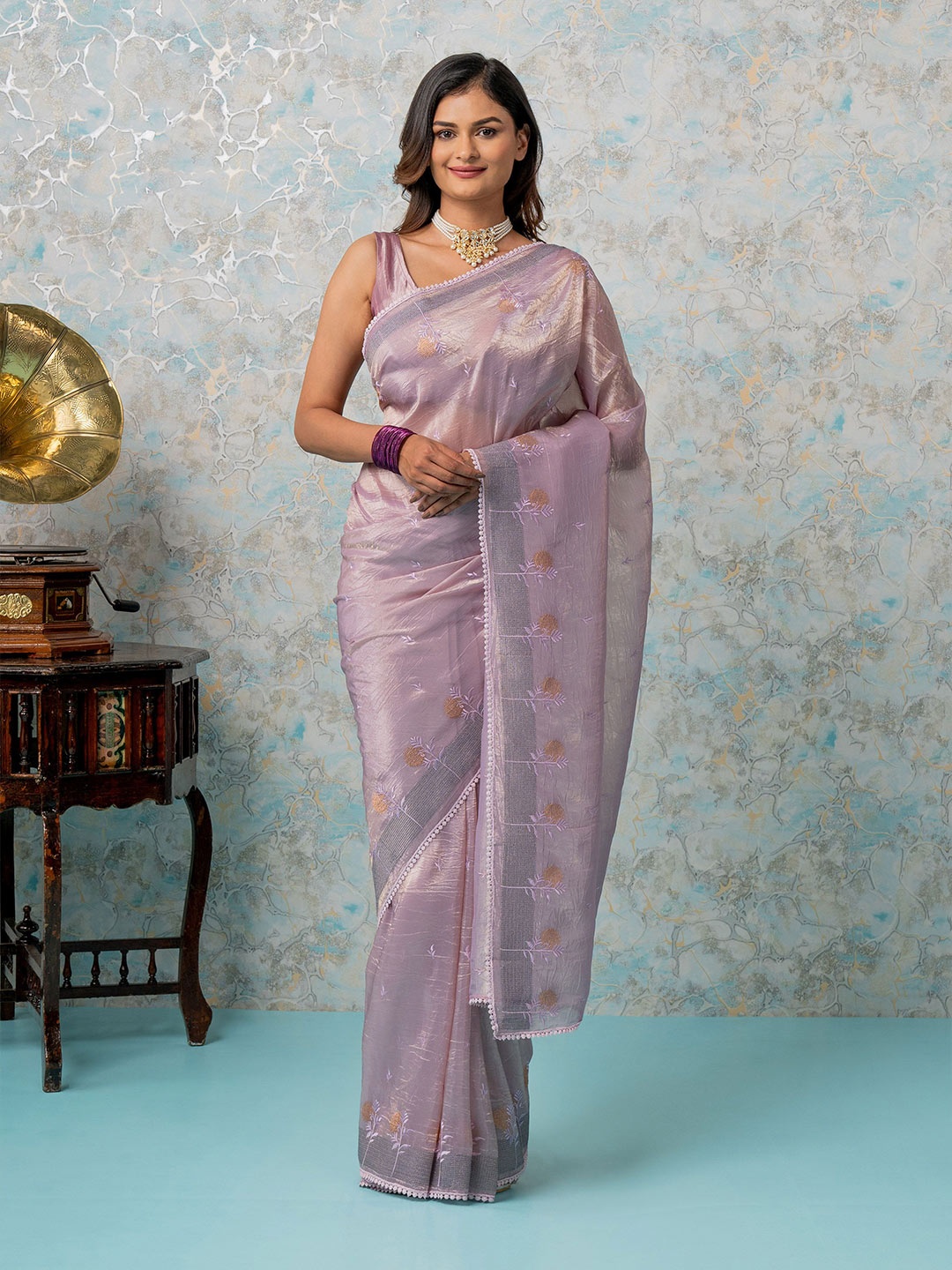 

MIMOSA Floral Embroidered Silk Blend Banarasi Saree, Lavender