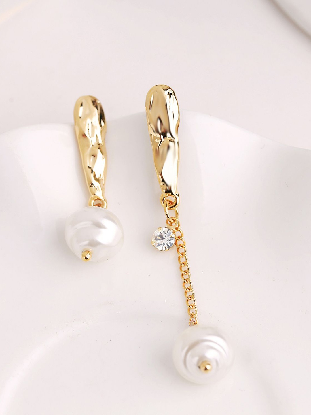 

StyleCast x Revolte Classic Drop Earrings, White