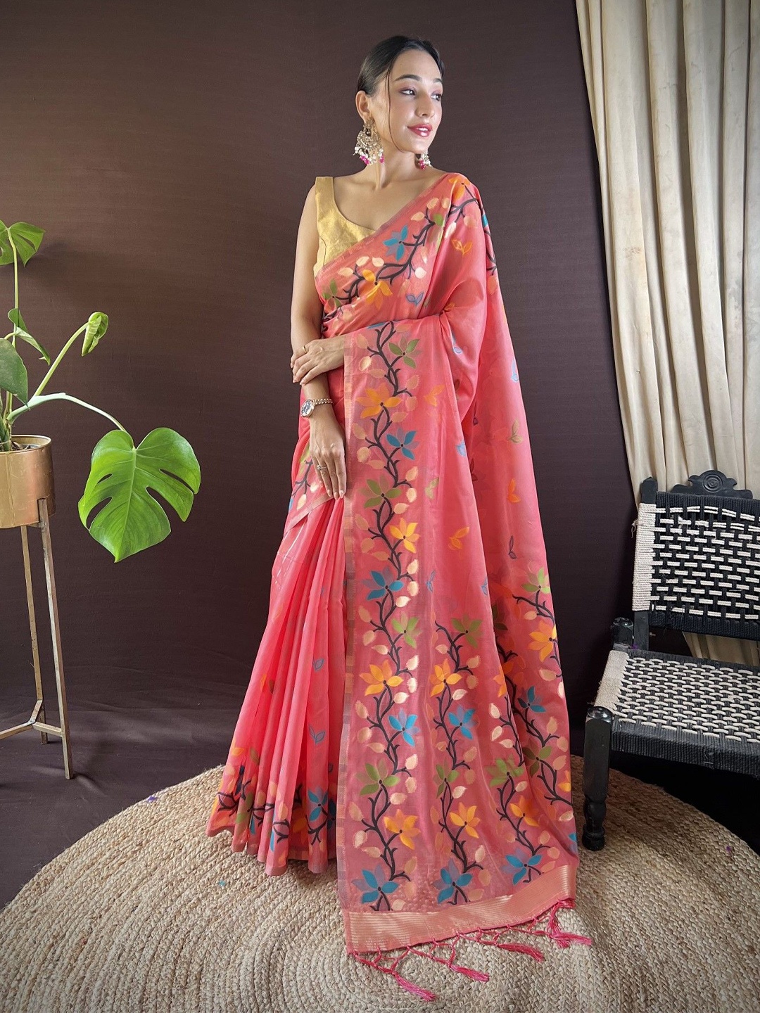 

LeeliPeeri Designer Floral Saree, Peach