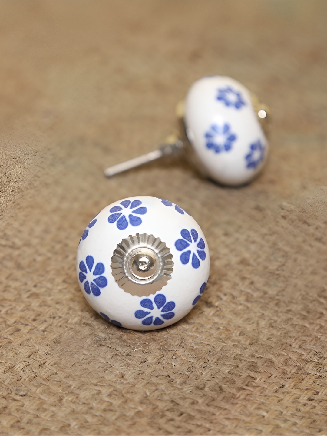 

MODEFE White & Blue 6 Pieces Printed Ceramic Door Knobs