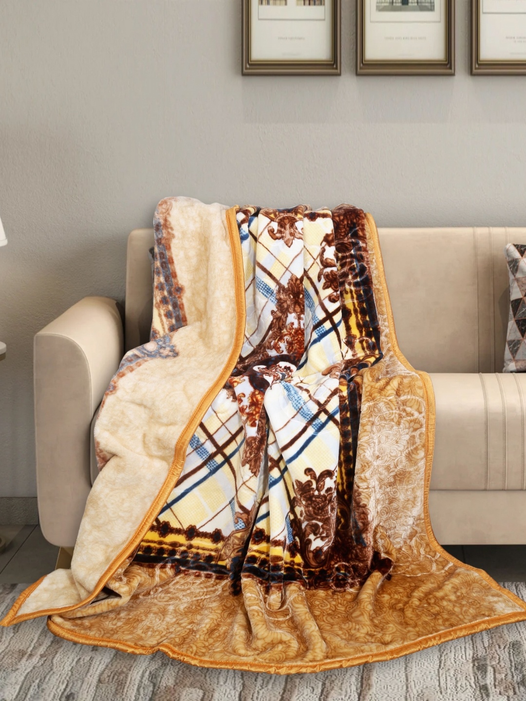 

MAGICAL Yellow & Brown Floral Mink 500 GSM Double Bed Blanket