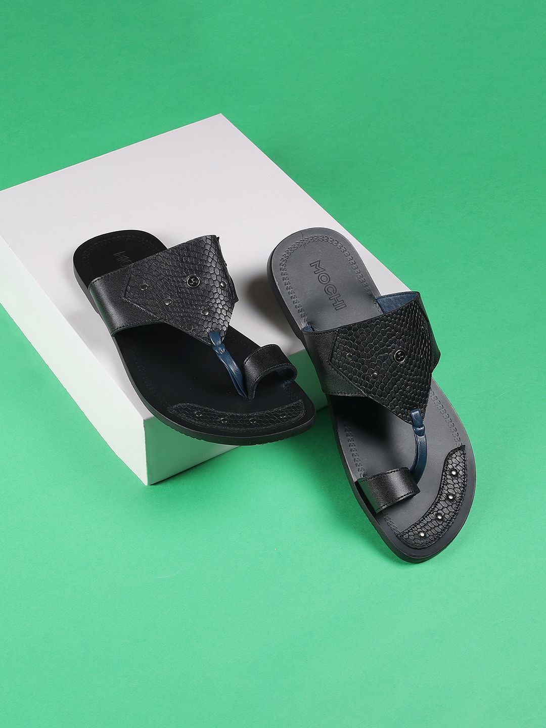 

Mochi Men Leather Comfort Sandals, Black