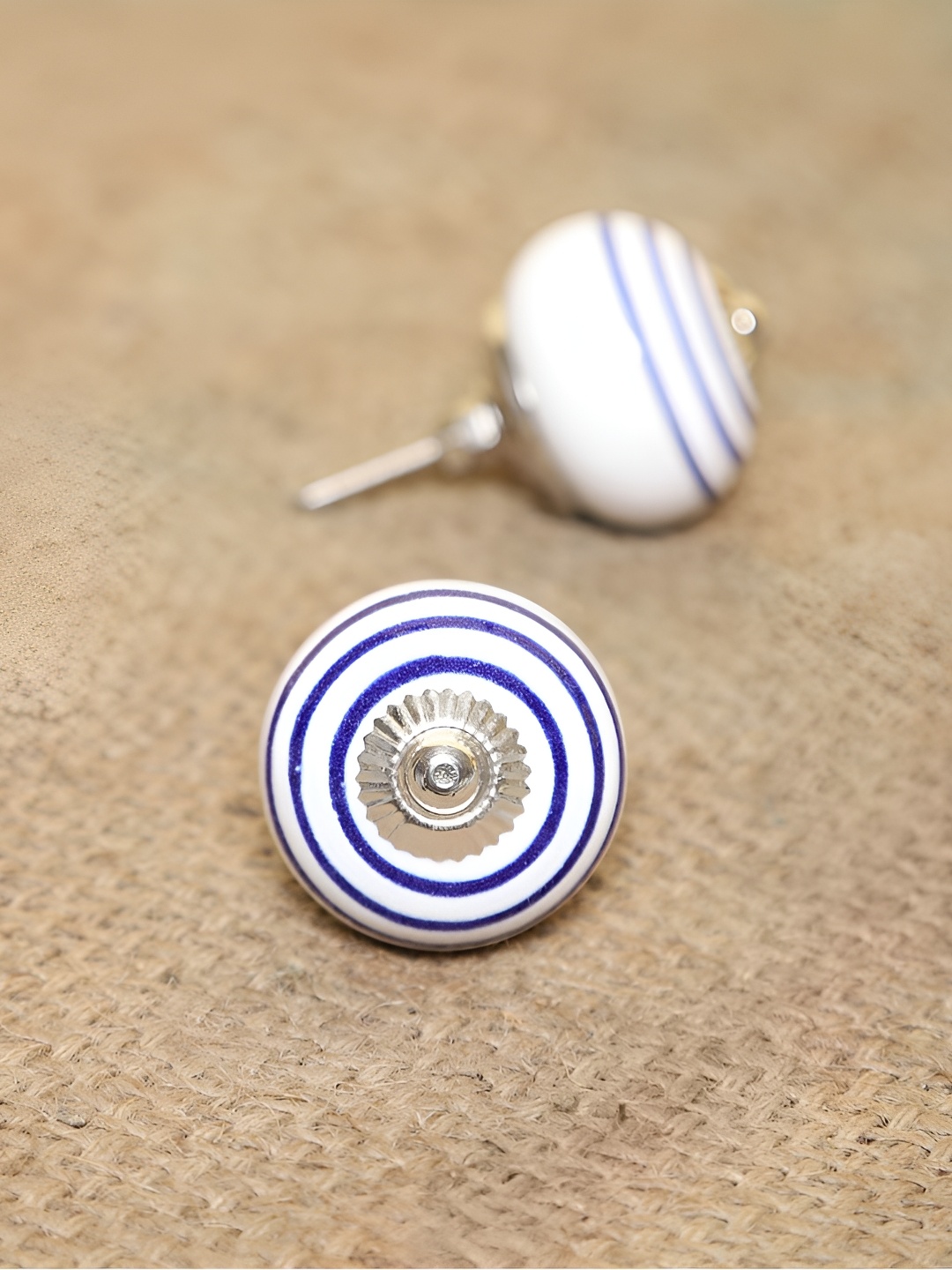 

MODEFE Blue & White 6 Pieces Striped Ceramic Knobs
