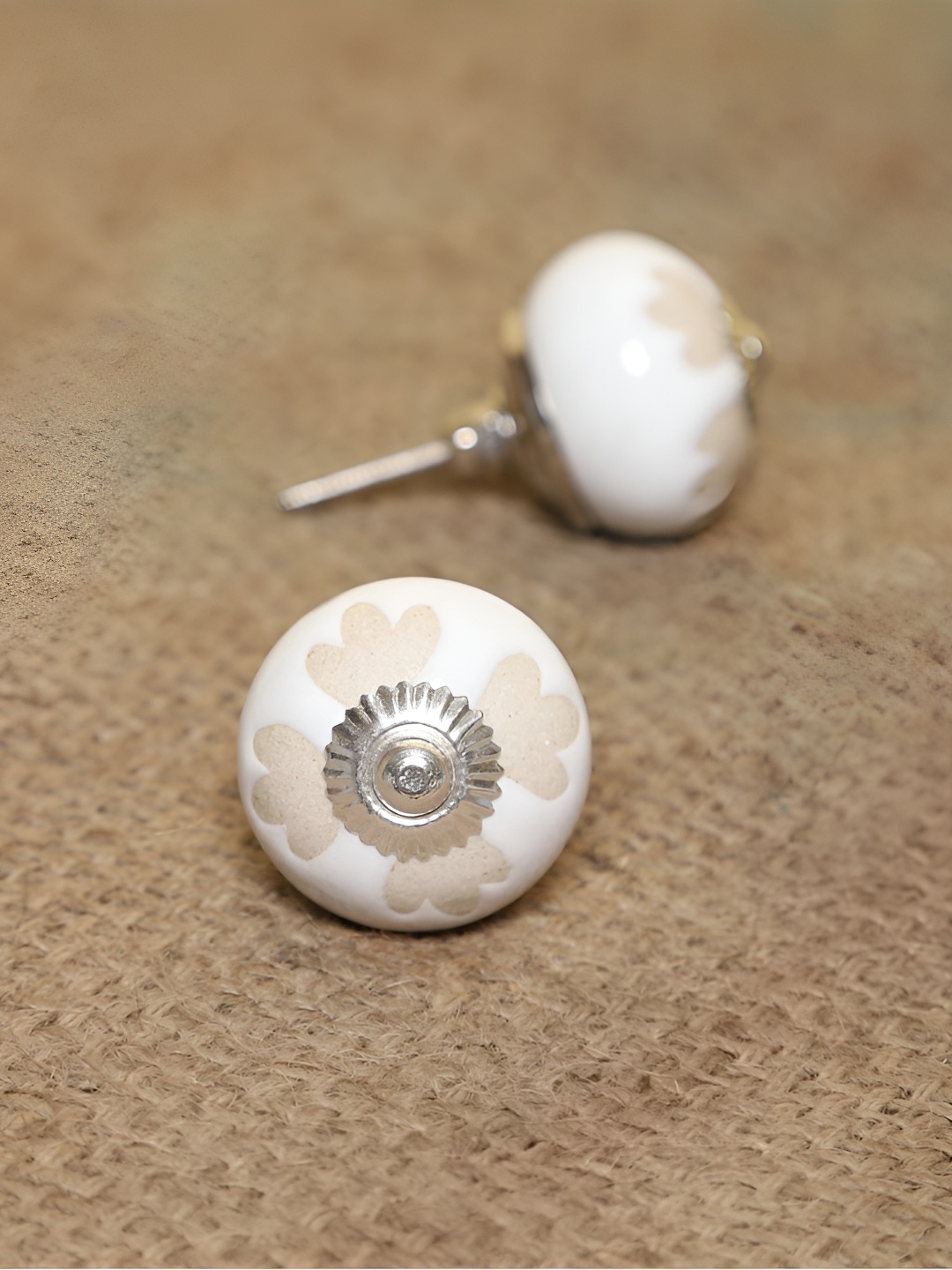 

MODEFE White & Beige 6 Pieces Printed Ceramic Door Knobs