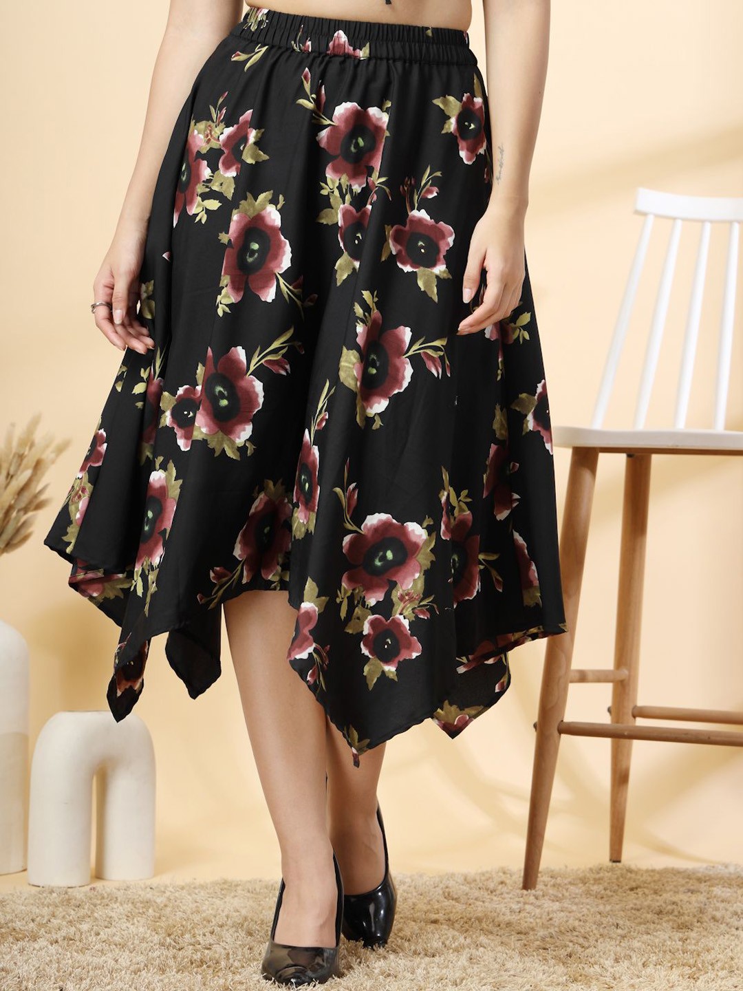 

Oomph! Floral Printed A-Line Midi Skirt, Black