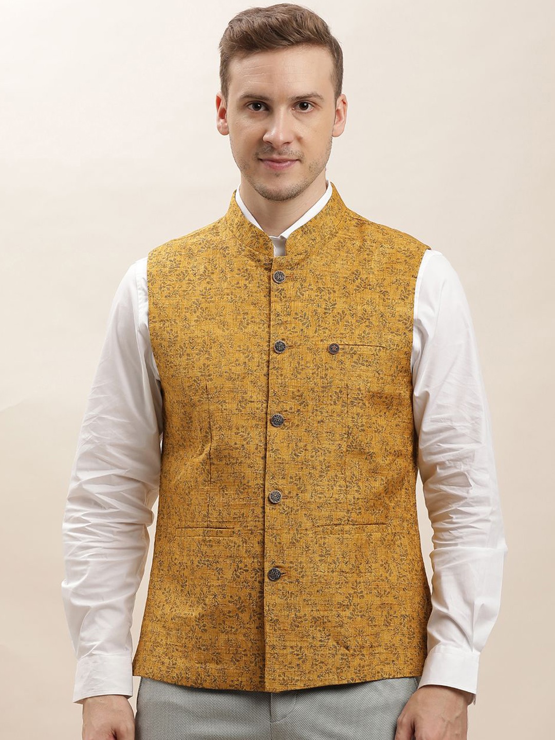 

Turtle Men Printed Pocket Detailed Nehru Jacket, Yellow