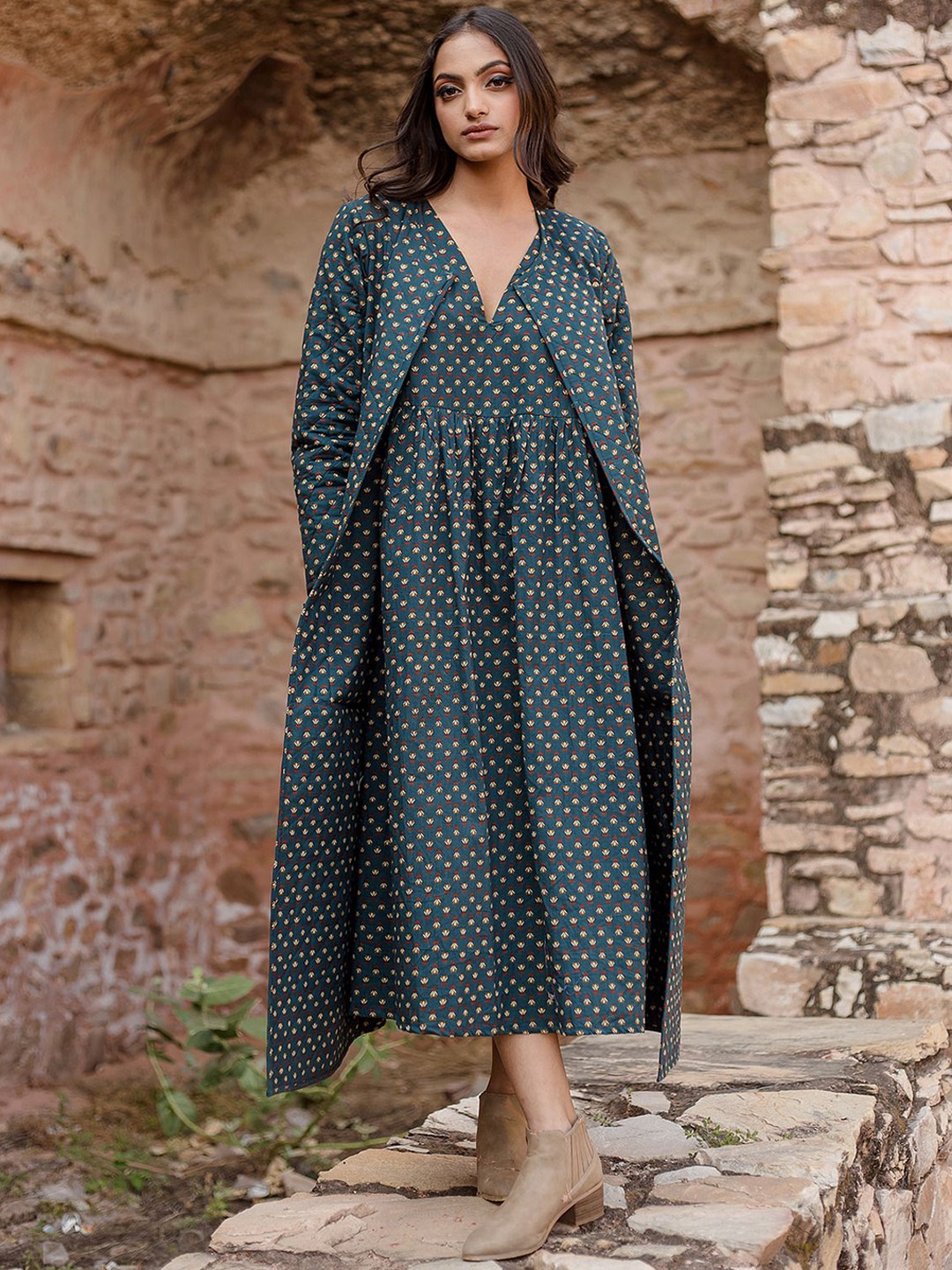 

GulaboJaipur Floral Print Empire Midi Dress With Coat, Green