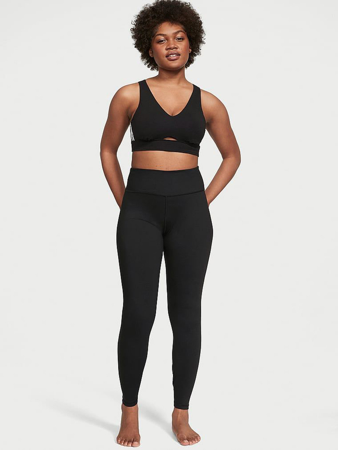 

Victoria's Secret Women Love Cloud Heart Seam Ankle Length Tight, Black