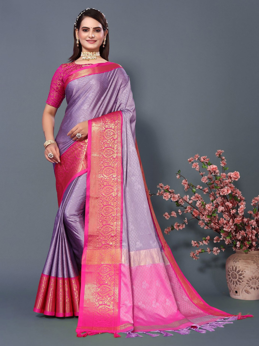 

LeeliPeeri Designer Woven Design Zari Silk Blend Saree, Lavender