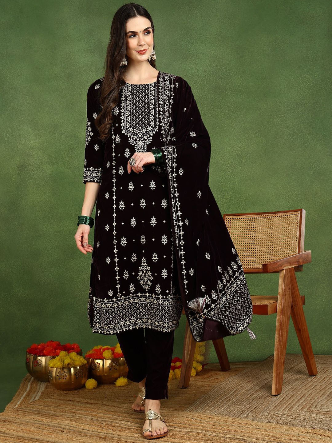 

KALINI Women Ethnic Motifs Embroidered Regular Sequinned Velvet Kurta with Trousers & With Dupatta, Purple