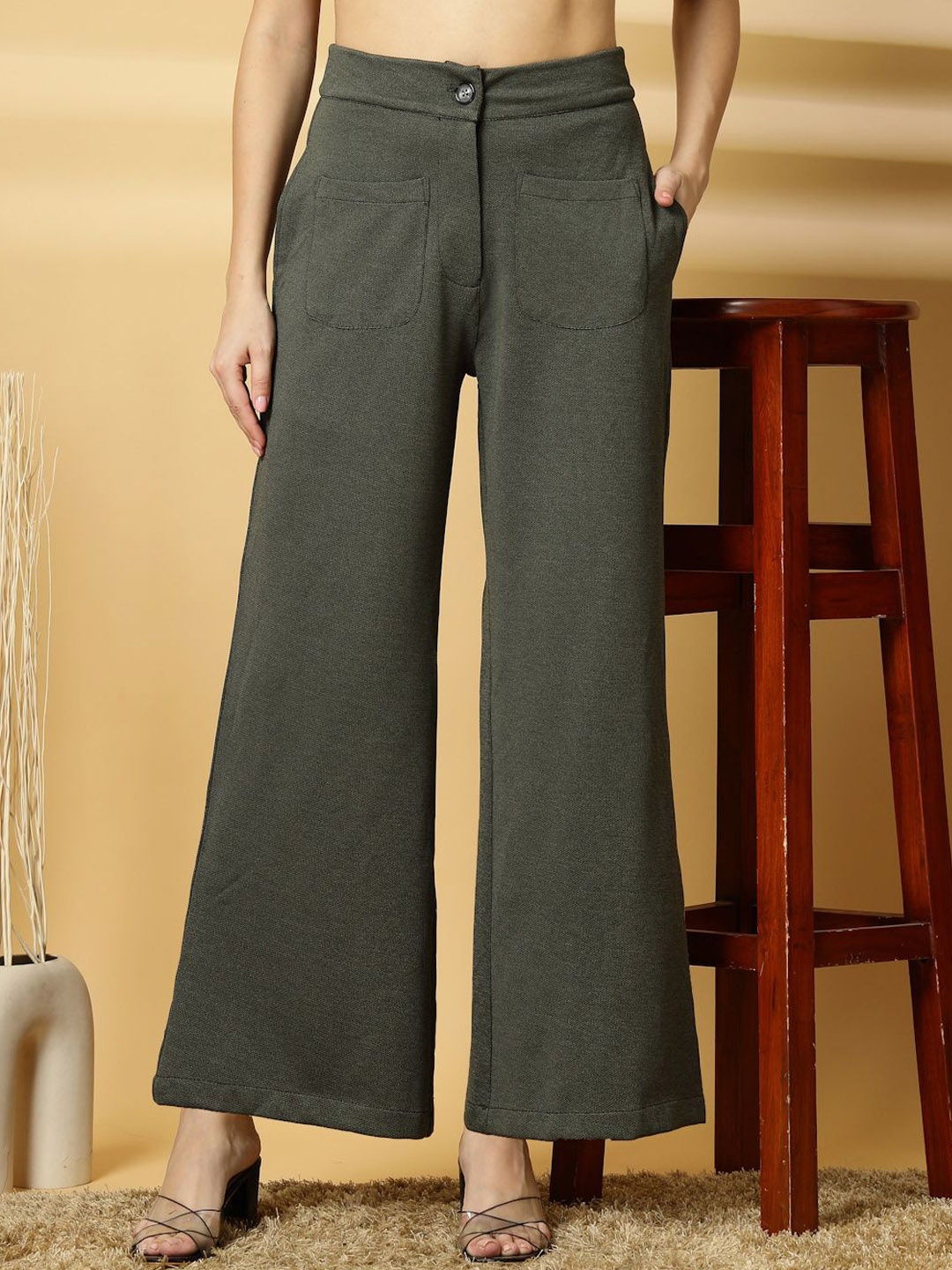 

Oomph! Women Relaxed Trousers, Green