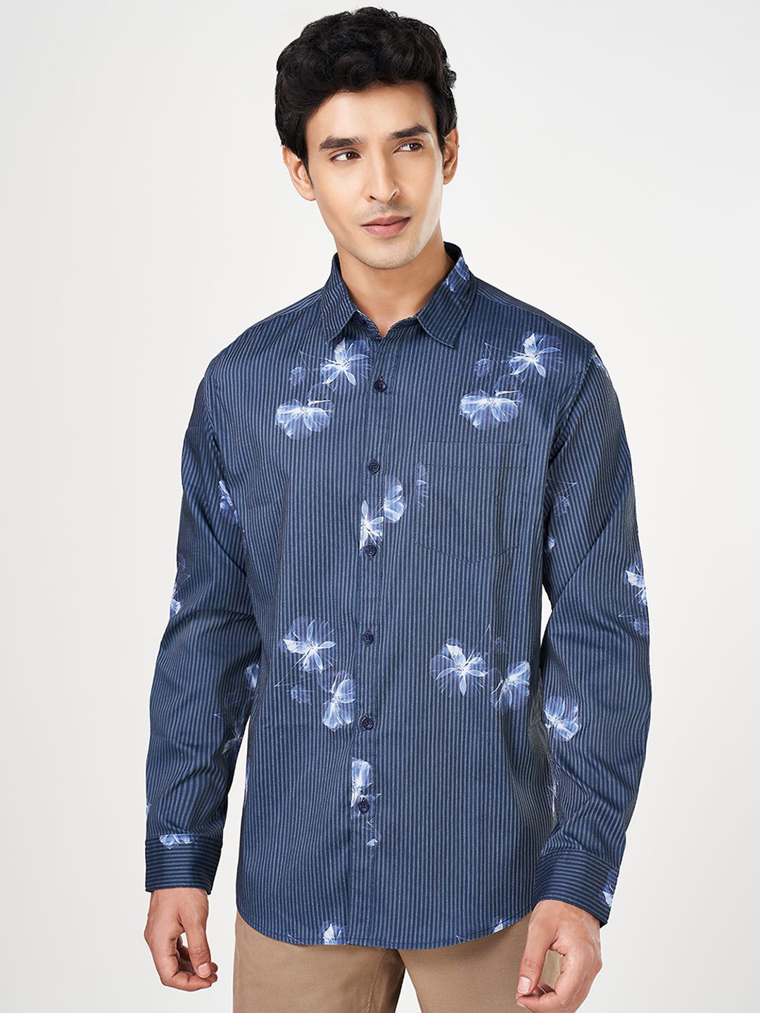 

BYFORD by Pantaloons Men Floral Opaque Printed Casual Shirt, Grey
