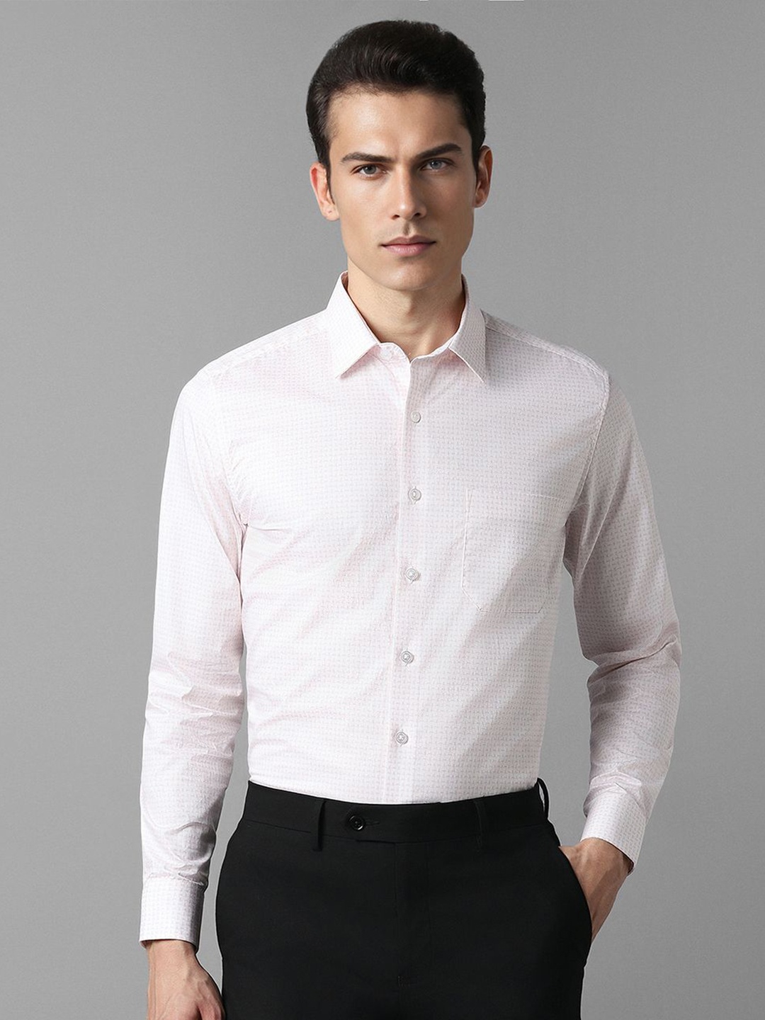 

Louis Philippe Men Spread Collar Textured Cotton Slim Fit Formal Shirt, Pink