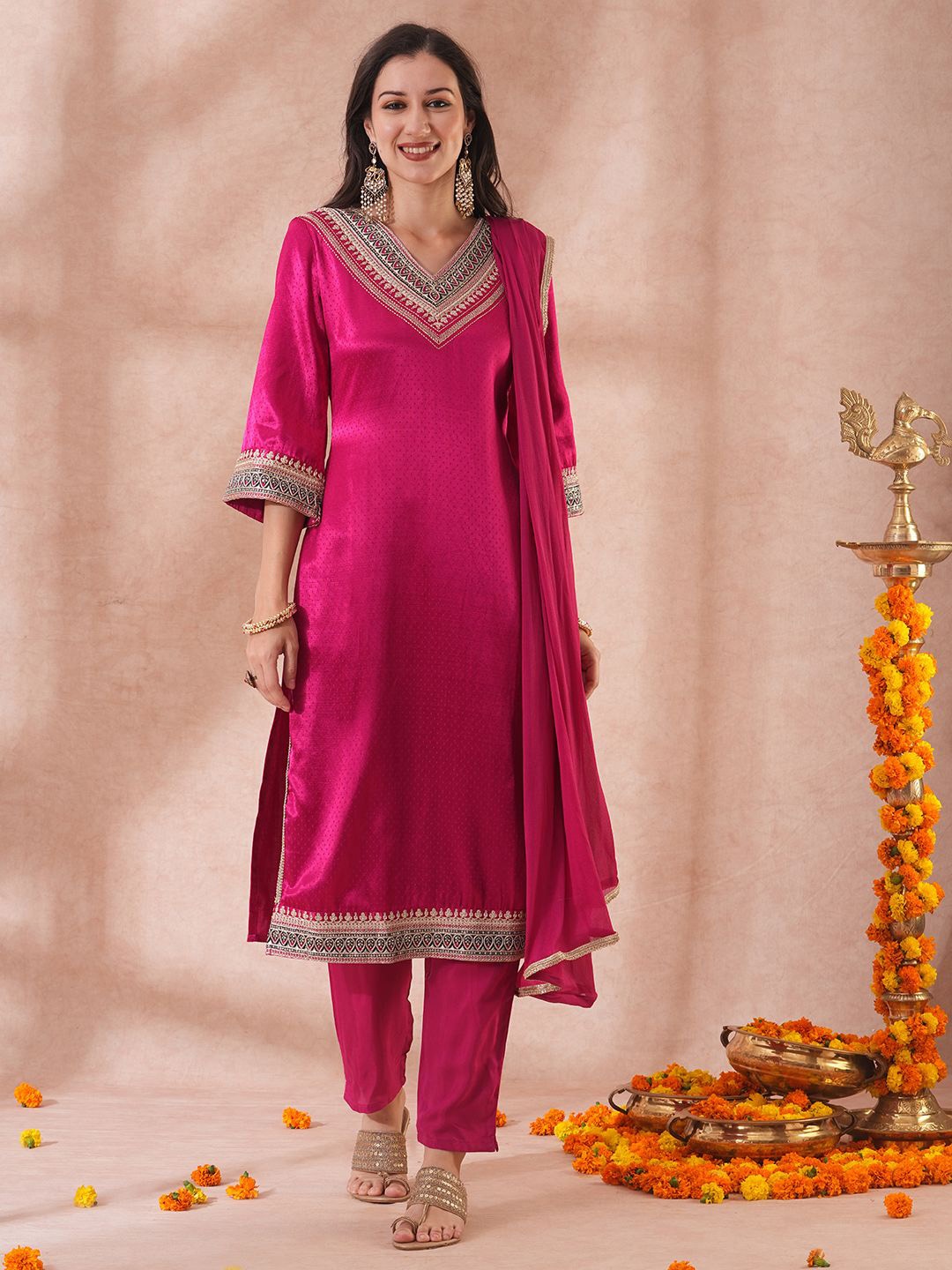 

FASHOR Women Ethnic Motifs Embroidered Regular Sequinned Kurta with Trousers & With Dupatta, Magenta