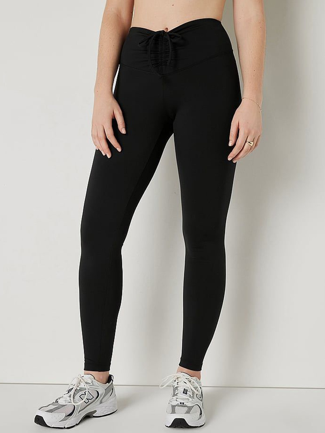 

Victoria's Secret PINK Women High-Rise Ankle-Length Gym Tights, Black
