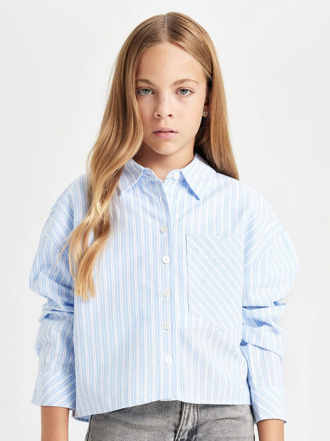 

DeFacto Girls Opaque Striped Casual Shirt, Na