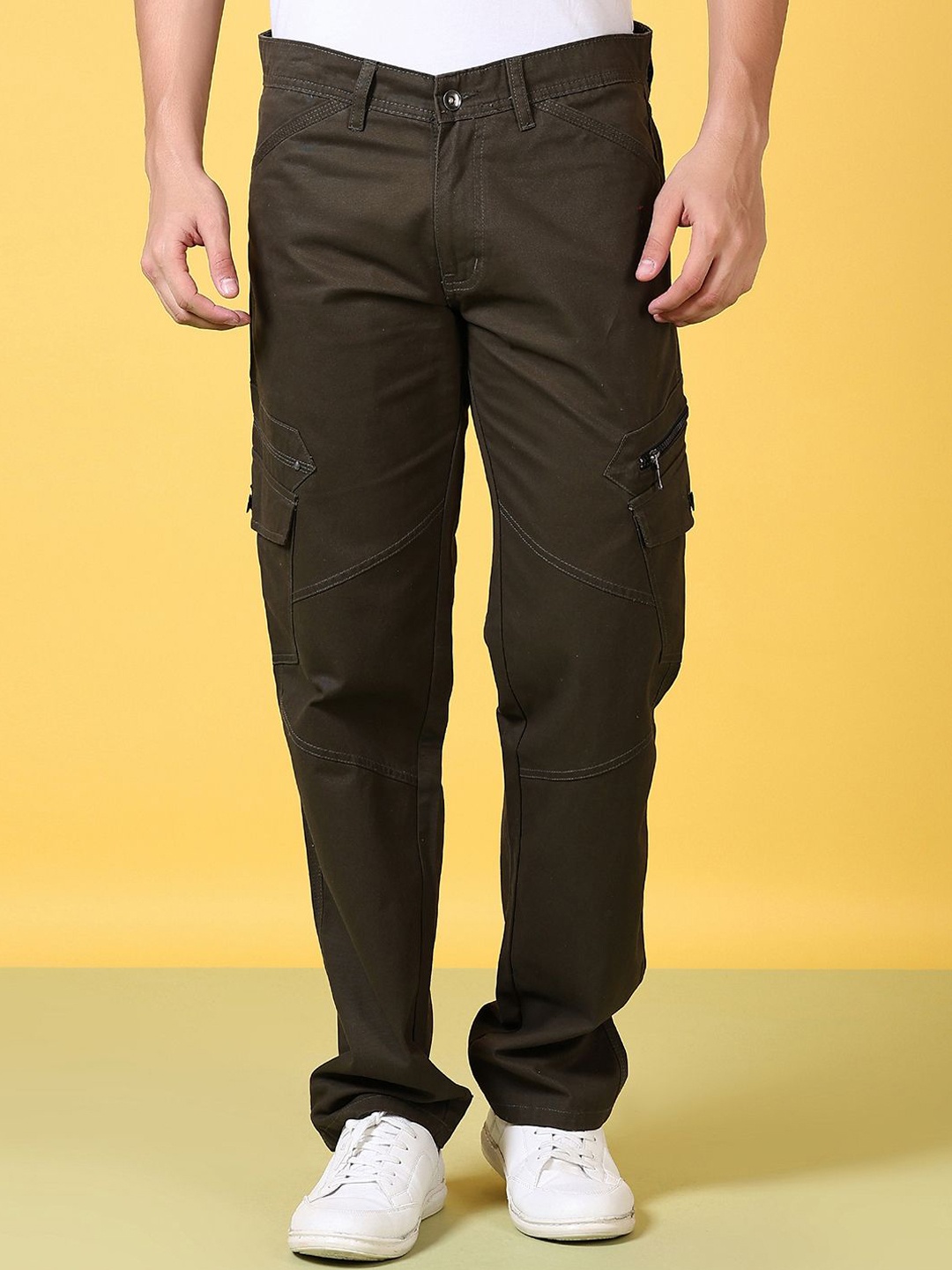 

V-Mart Men Cotton Regular Fit Mid-Rise Cargos Trousers, Green