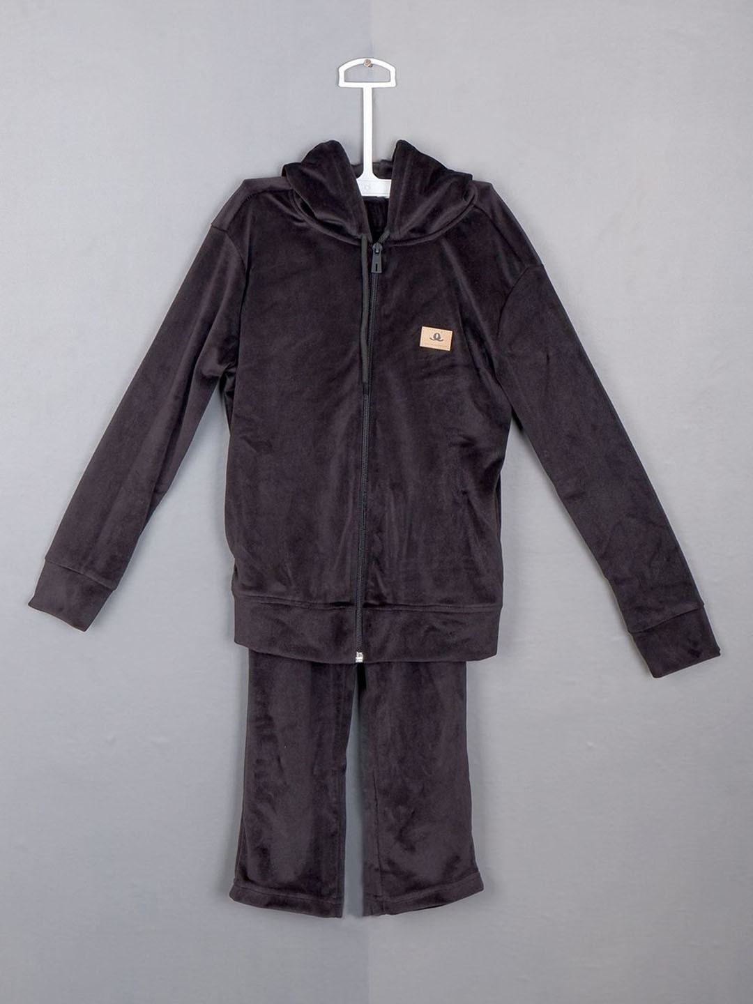 

CALYX CLOTHING Girls Collar Neck Tracksuit, Black