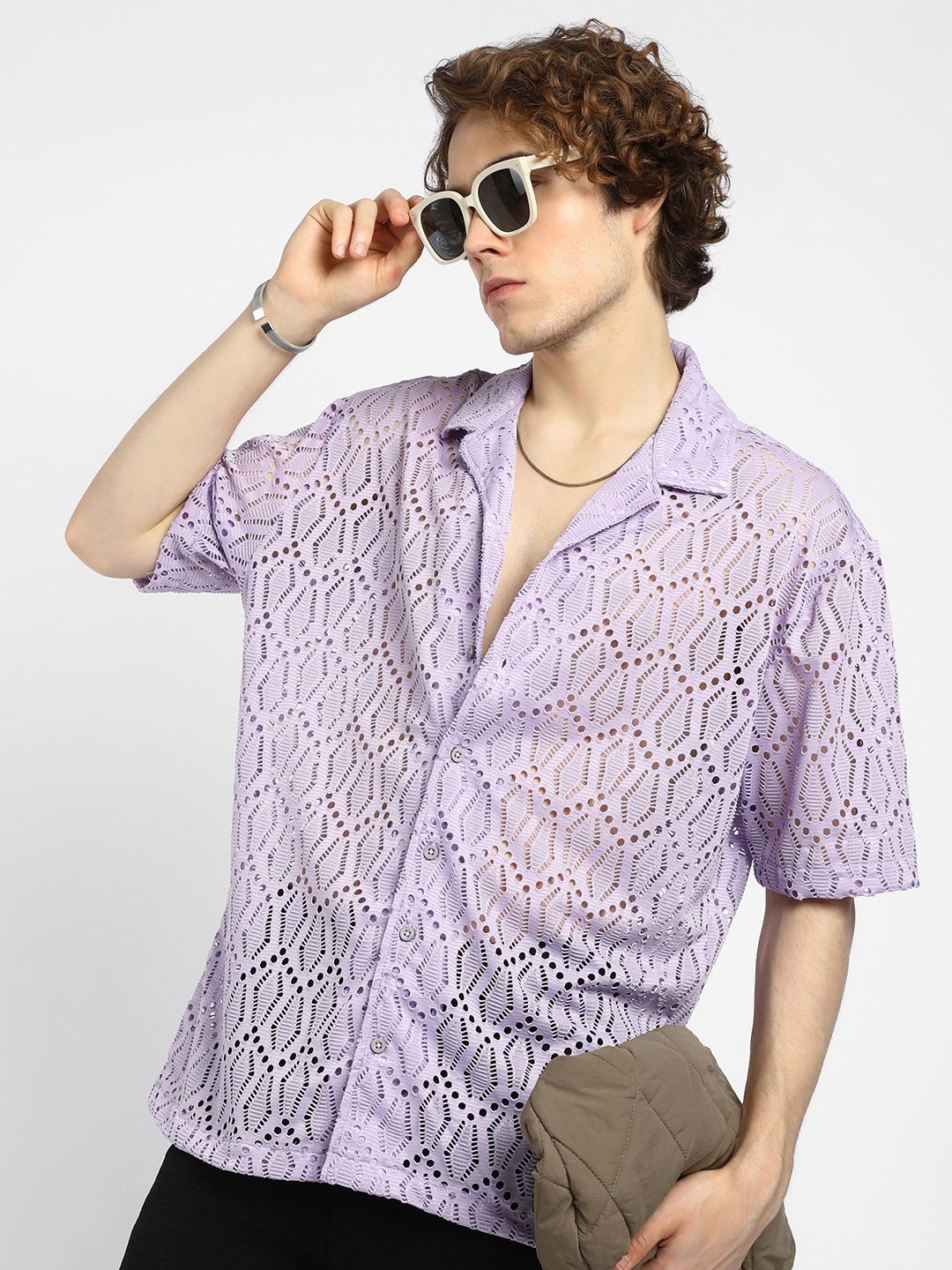 

Campus Sutra Men Comfort Cuban Collar Solid Oversized Casual Shirt, Lavender