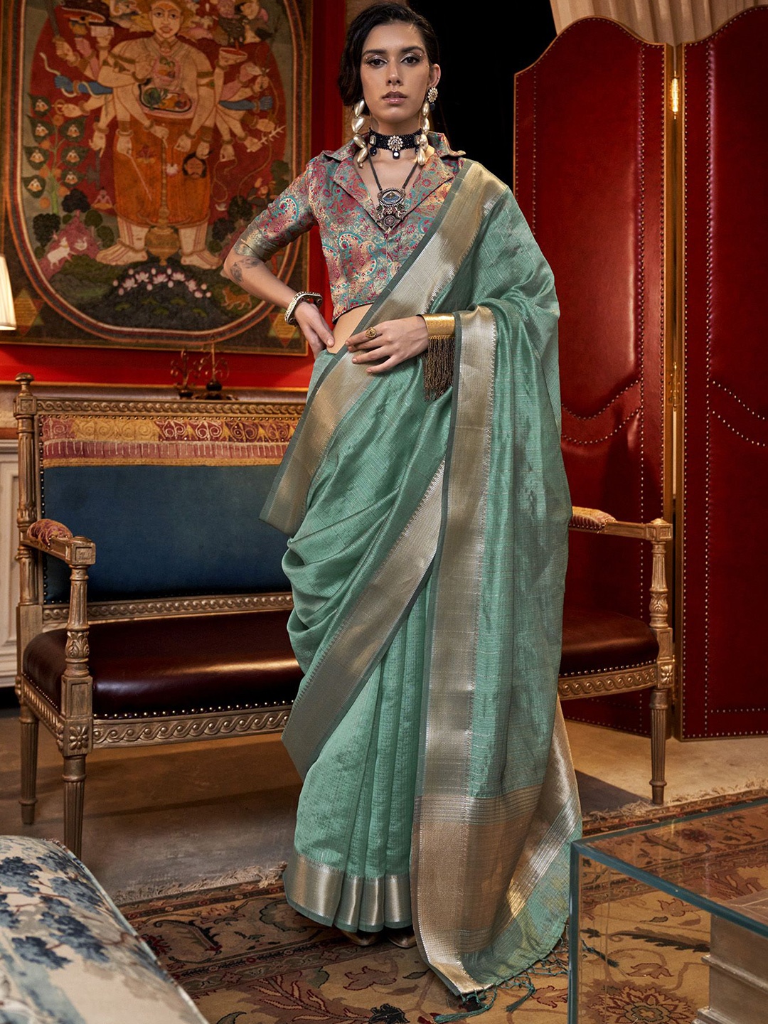 

elora Zari Pure Chiffon Saree, Green