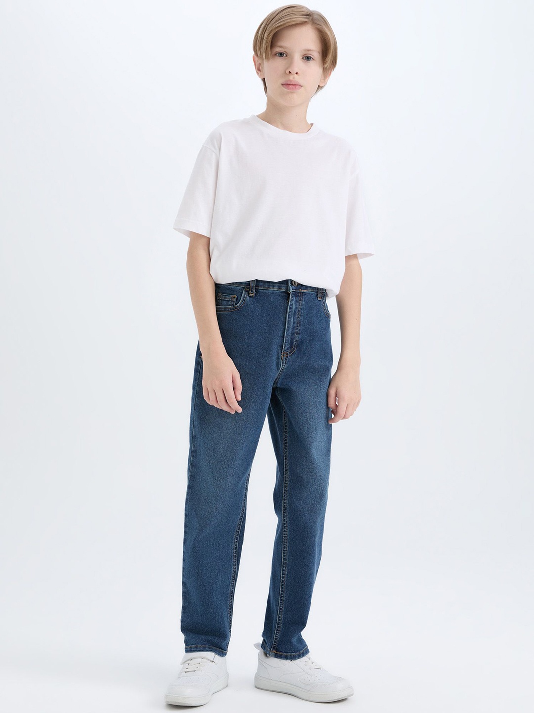 

DeFacto Boys Trousers, Na