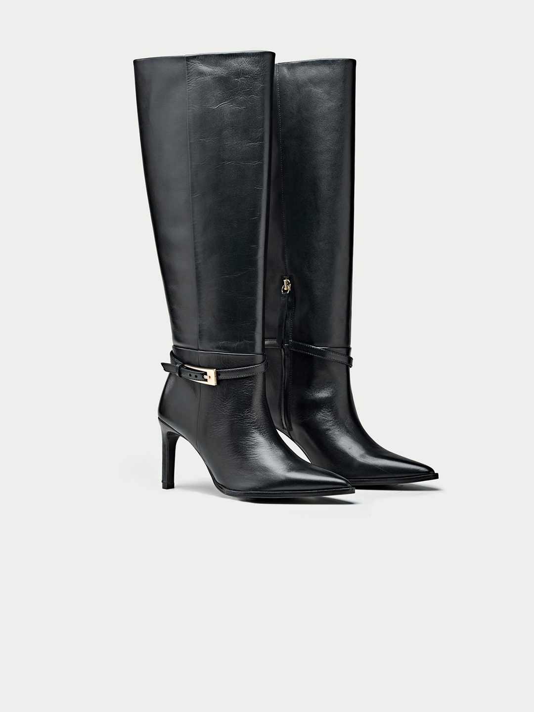 

Oroh Women High-Top Heeled Boots, Black