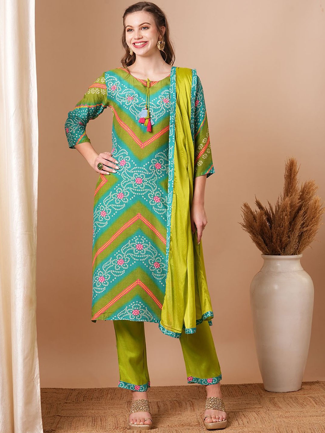 

FASHOR Women Bandhani Embroidered Regular Thread Work Kurta with Trousers & With Dupatta, Lime green