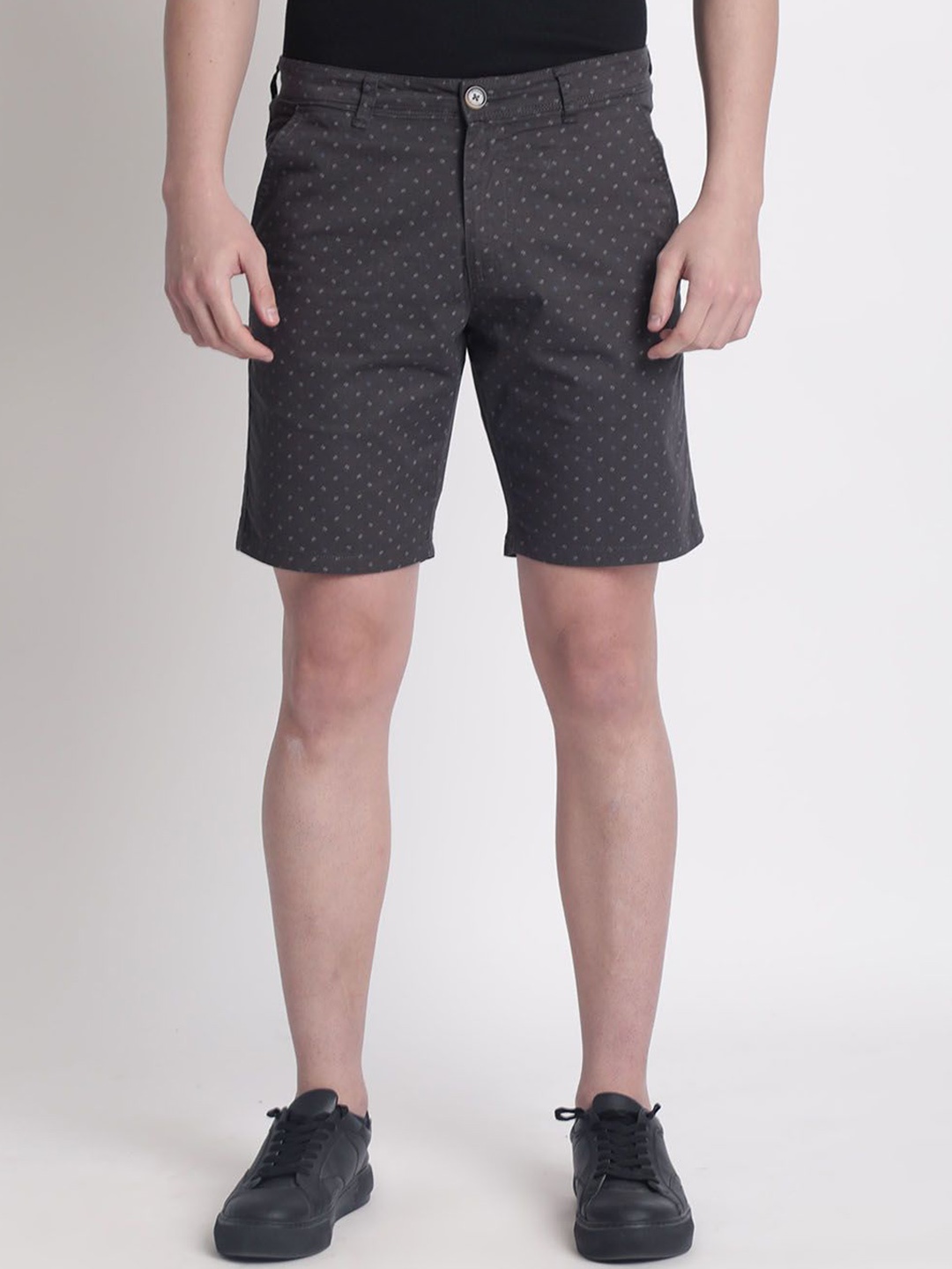 

The Roadster Lifestyle Co Men Printed Pure Cotton Slim-Fit Shorts, Grey