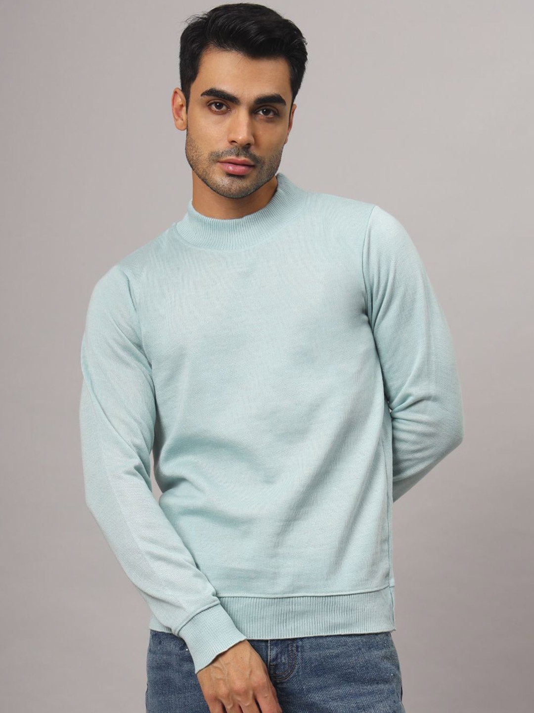 

The Roadster Lifestyle Co Men Round Neck Sweatshirts, Green