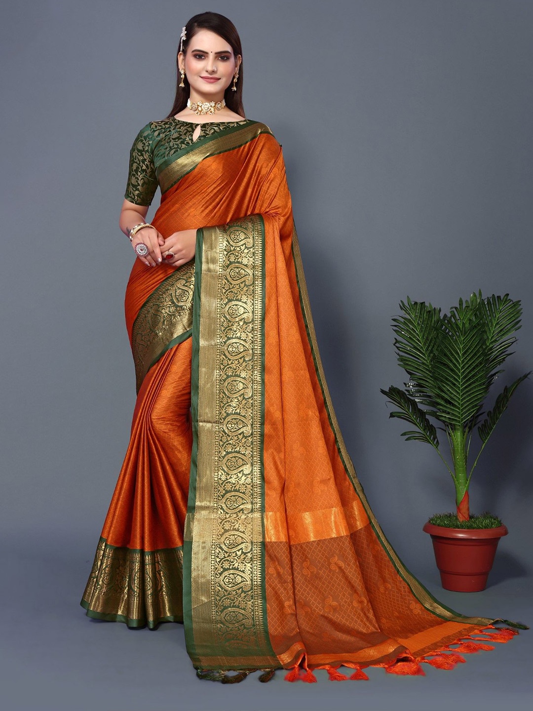 

LeeliPeeri Designer Ethnic Motifs Zari Silk Blend Designer Saree, Orange