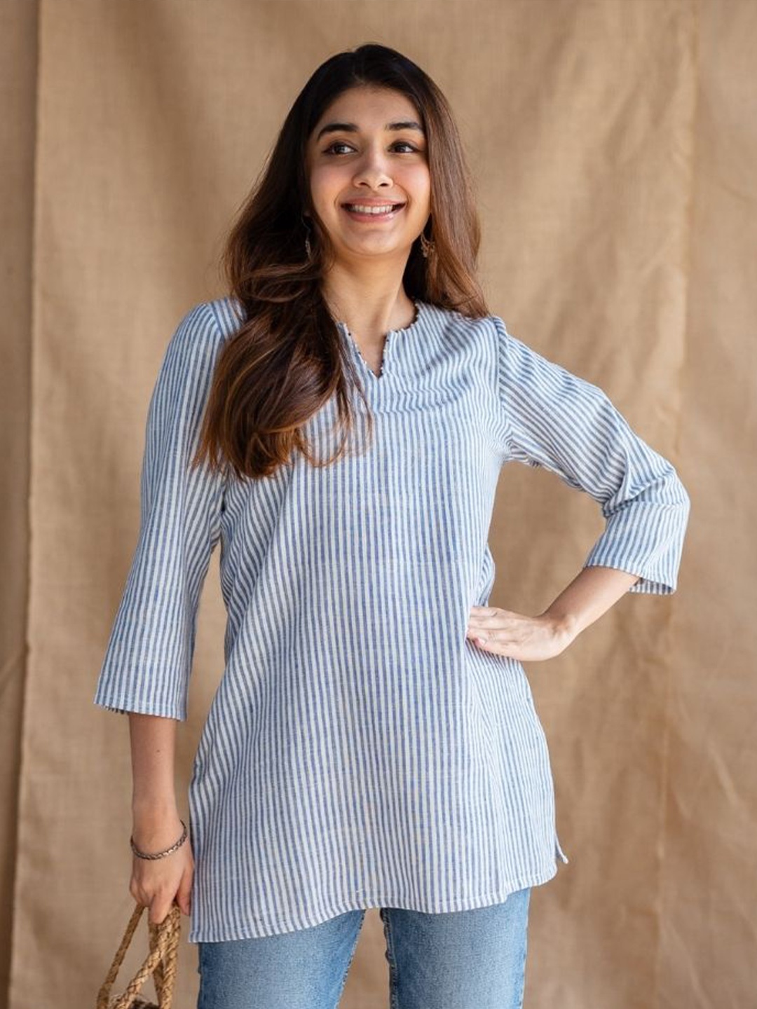 

THE INDIAN ETHNIC CO Striped Cotton Top, White