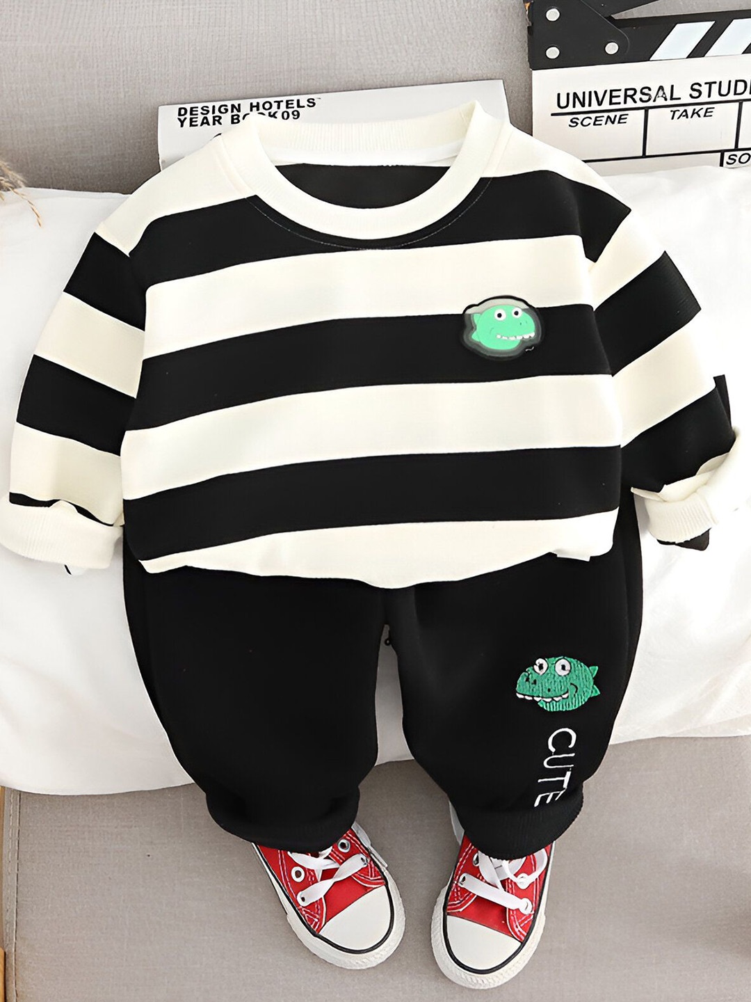 

Googo Gaaga Boys Striped T-shirt, Black