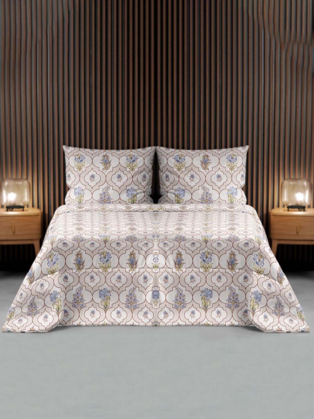 

VINTANA Brown & Blue Floral 160 TC King Bedsheet with 2 Pillow Covers