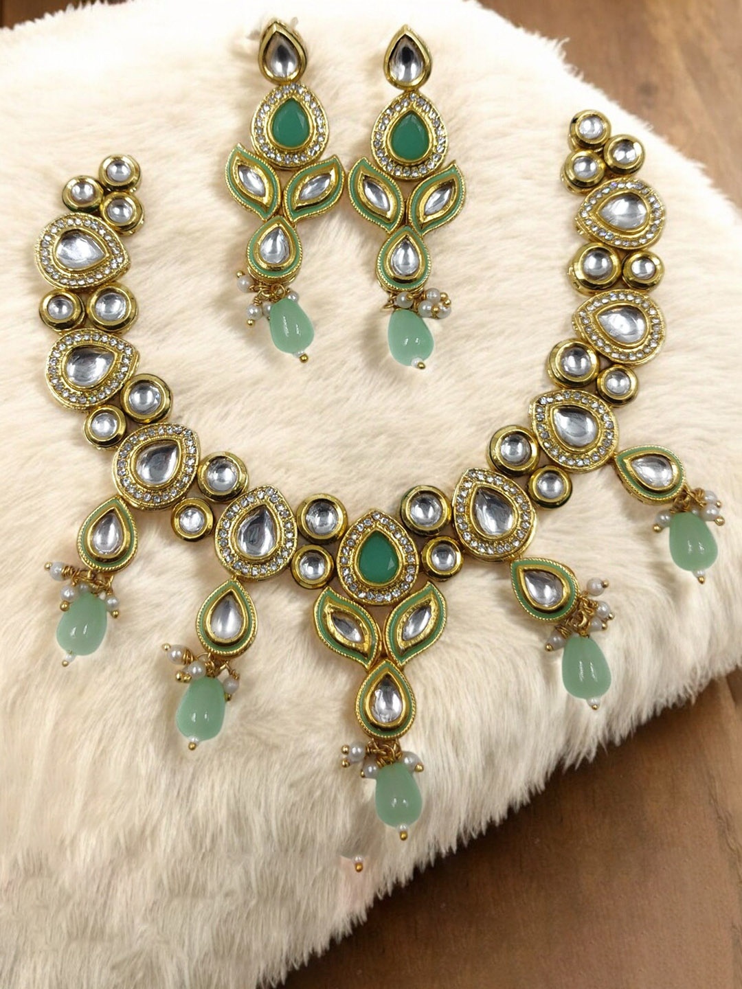 

Knigght Angel Jewels Mint Green Pearl Kundan Choker Necklace Set with earrings