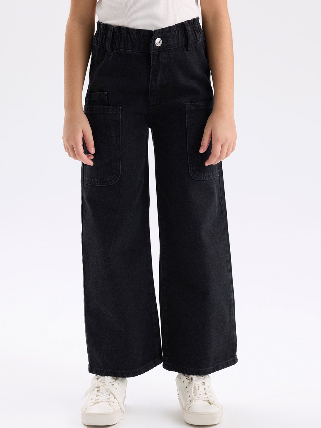 

DeFacto Girls Trousers, Na