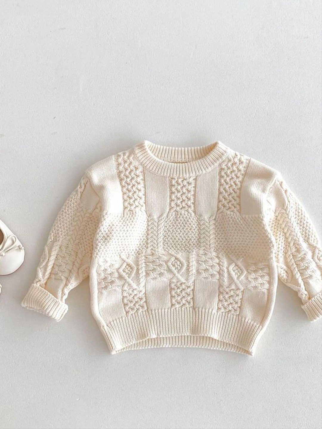

LULU & SKY Girls Printed Sweatshirt, Beige