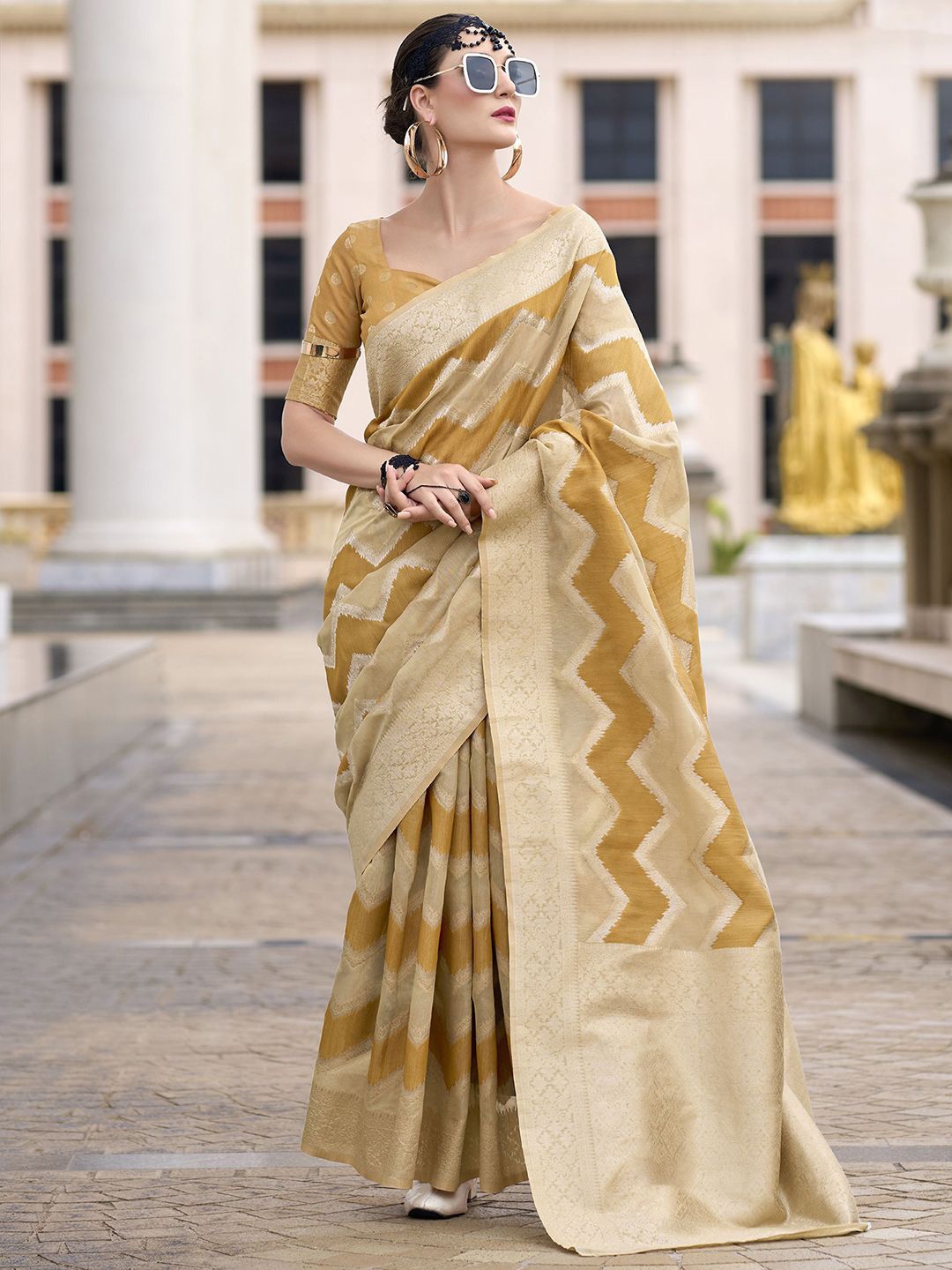 

Satrani Woven Design Zari Pure Silk Banarasi Saree, Mustard