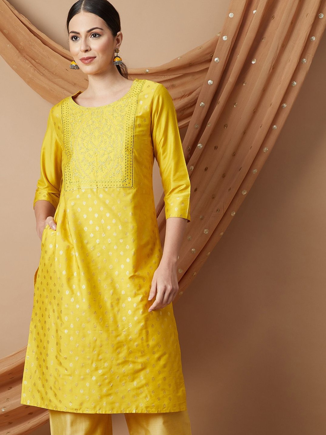 

Melange by Lifestyle Women Ethnic Motifs Embroidered Kurta, Yellow