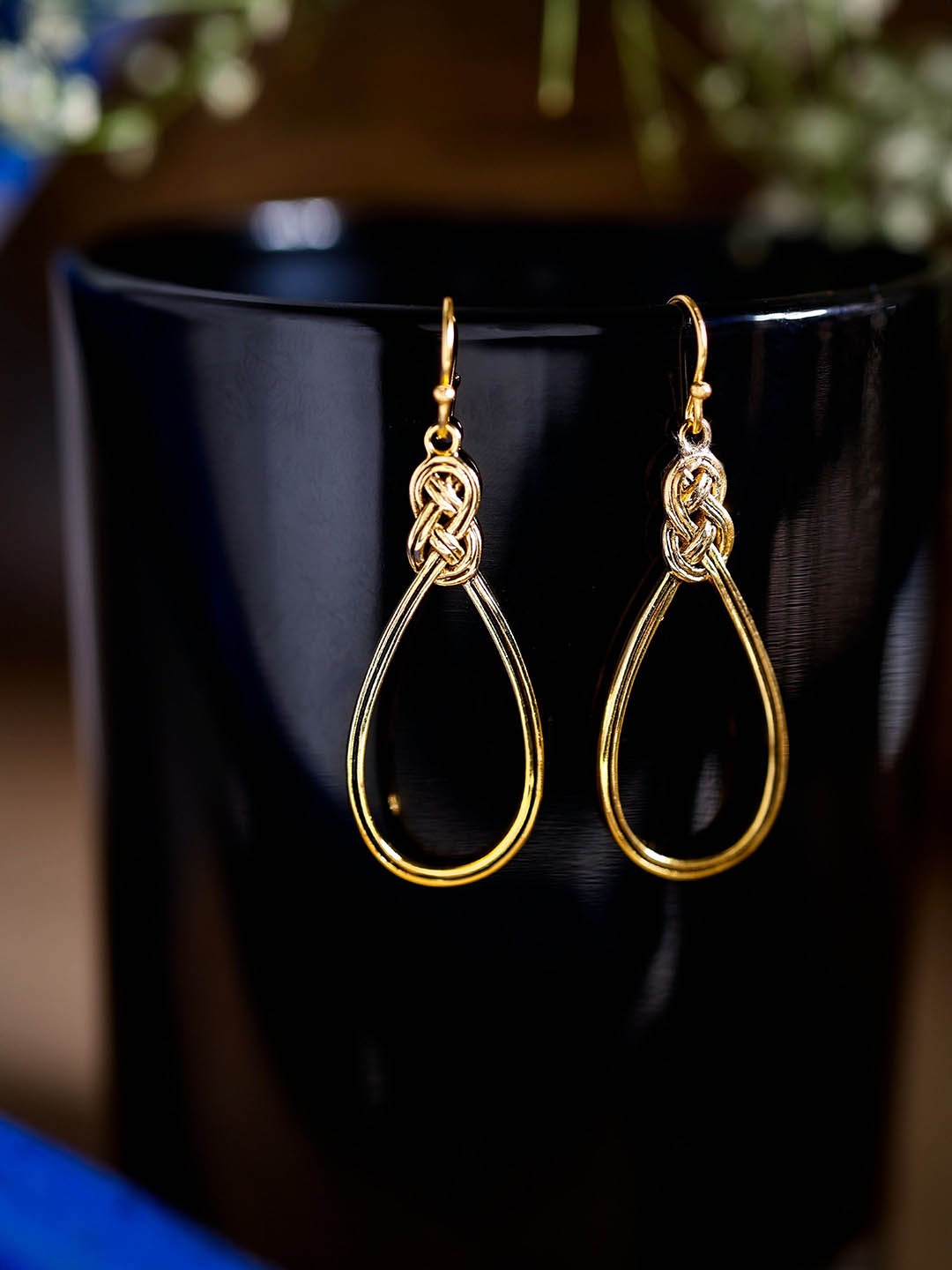 

DIAVO Contemporary Drop Earrings, Gold