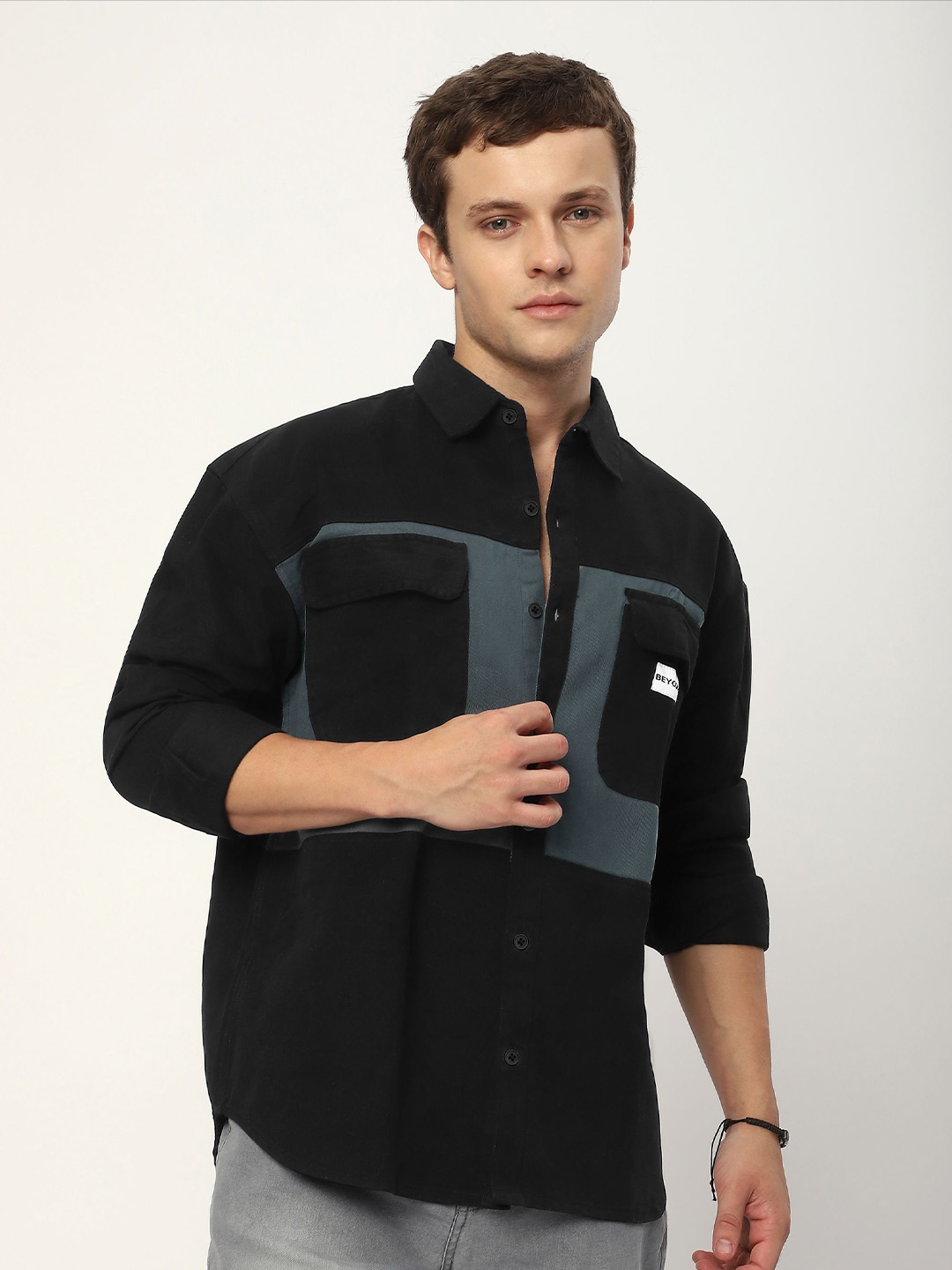 

Beyoung Men Spread Collar Colourblocked Cotton Relaxed Fit Casual Shirt, Black