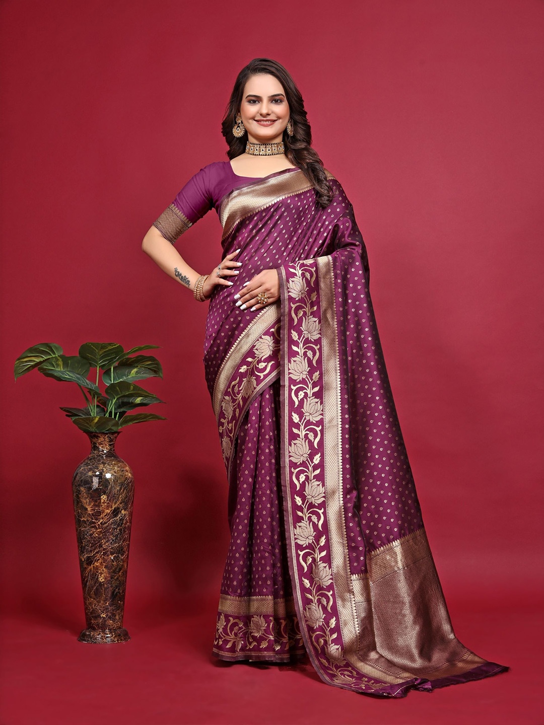

SHRIMAY Woven Design Zari Art Silk Banarasi Saree, Purple