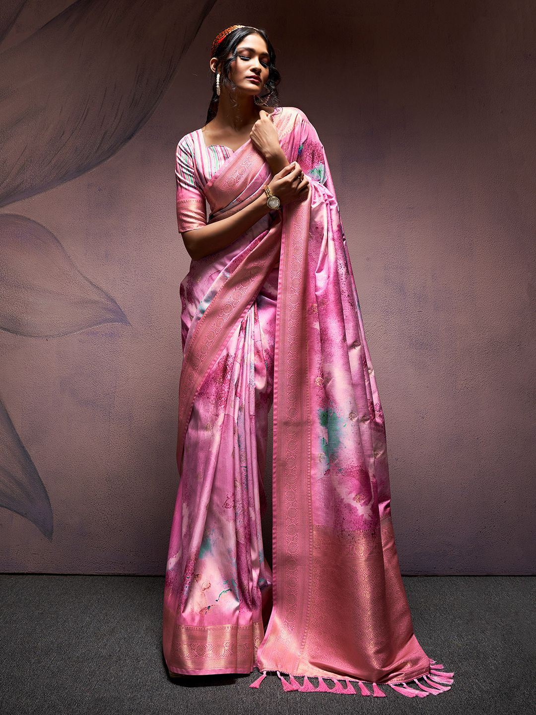 

Satrani Woven Design Zari Pure Silk Banarasi Saree, Pink