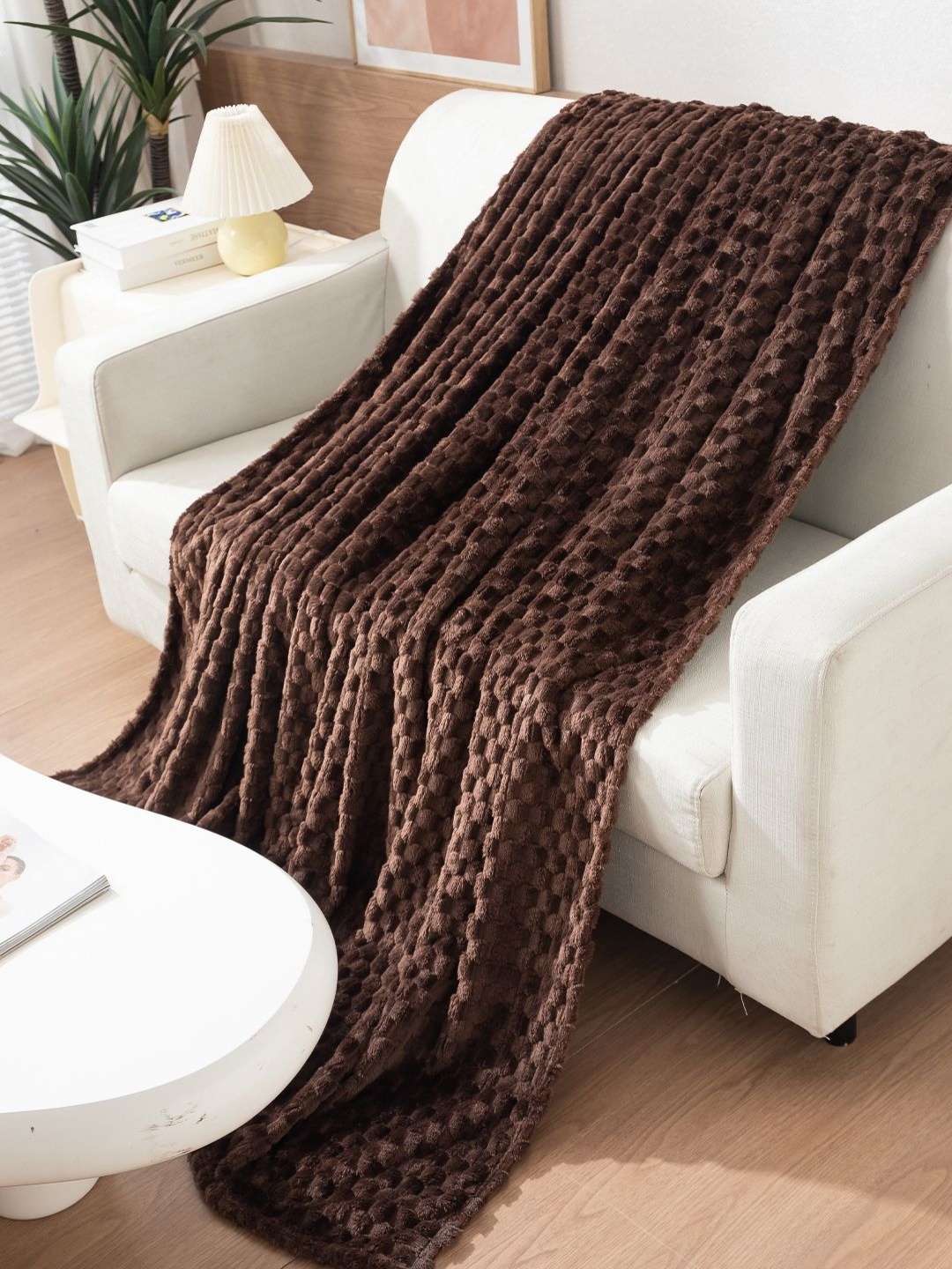 

HOKIPO Brown Fleece AC Room 210 GSM Double Bed Blanket