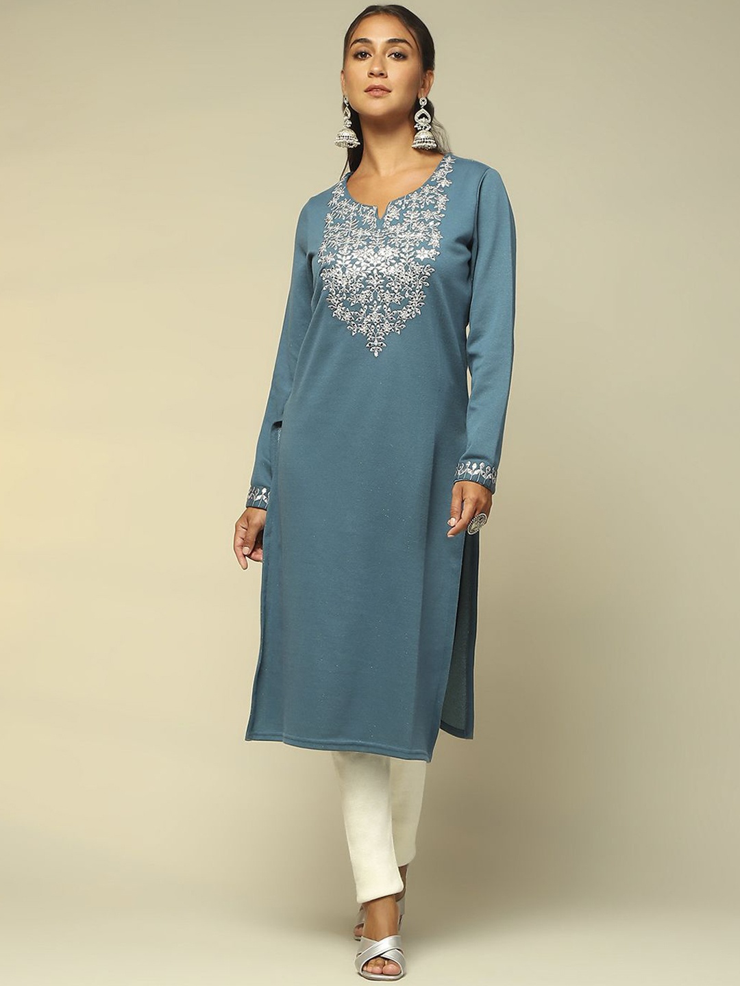 

Rangriti Women Striped Keyhole Neck Flared Sleeves Thread Work Kurta, Blue