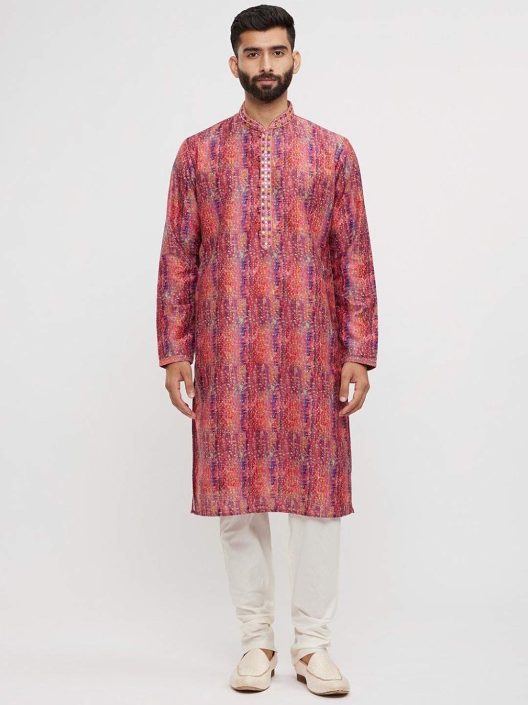 

Twamev Men Ethnic Motifs Printed Regular Mirror Work Kurta with Trousers, Red