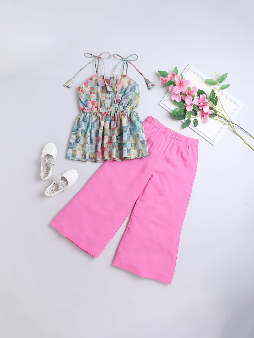 

taffykids Girls Printed Top with Trousers, Pink
