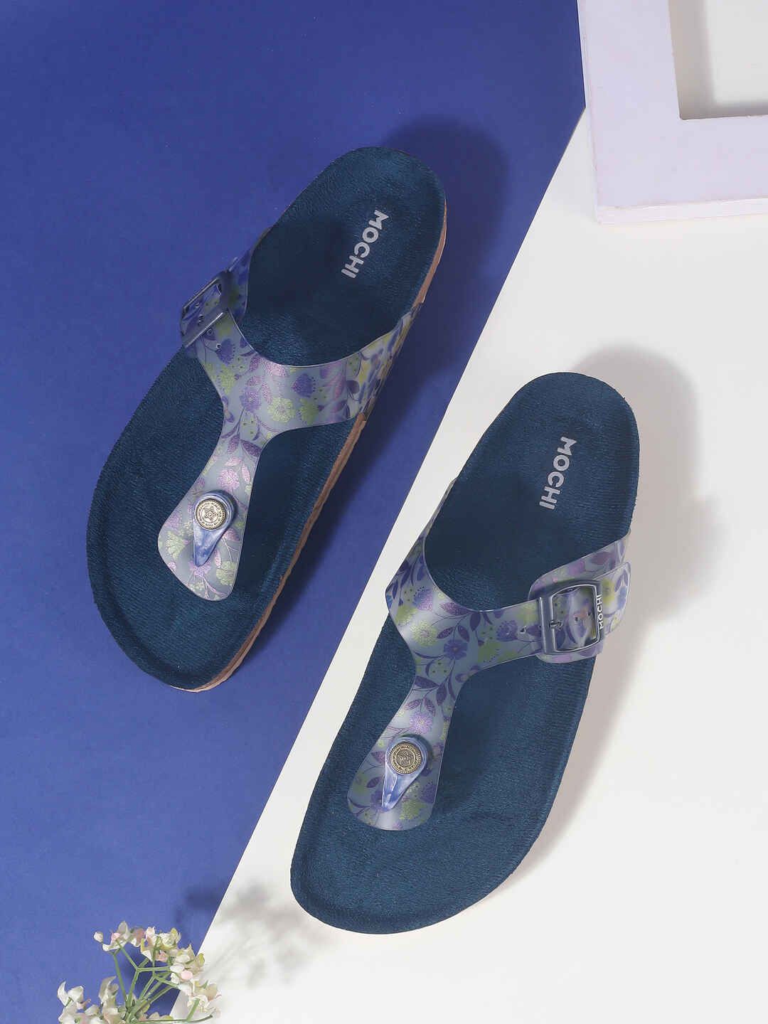 

Mochi Women Printed T-Strap Flats, Blue